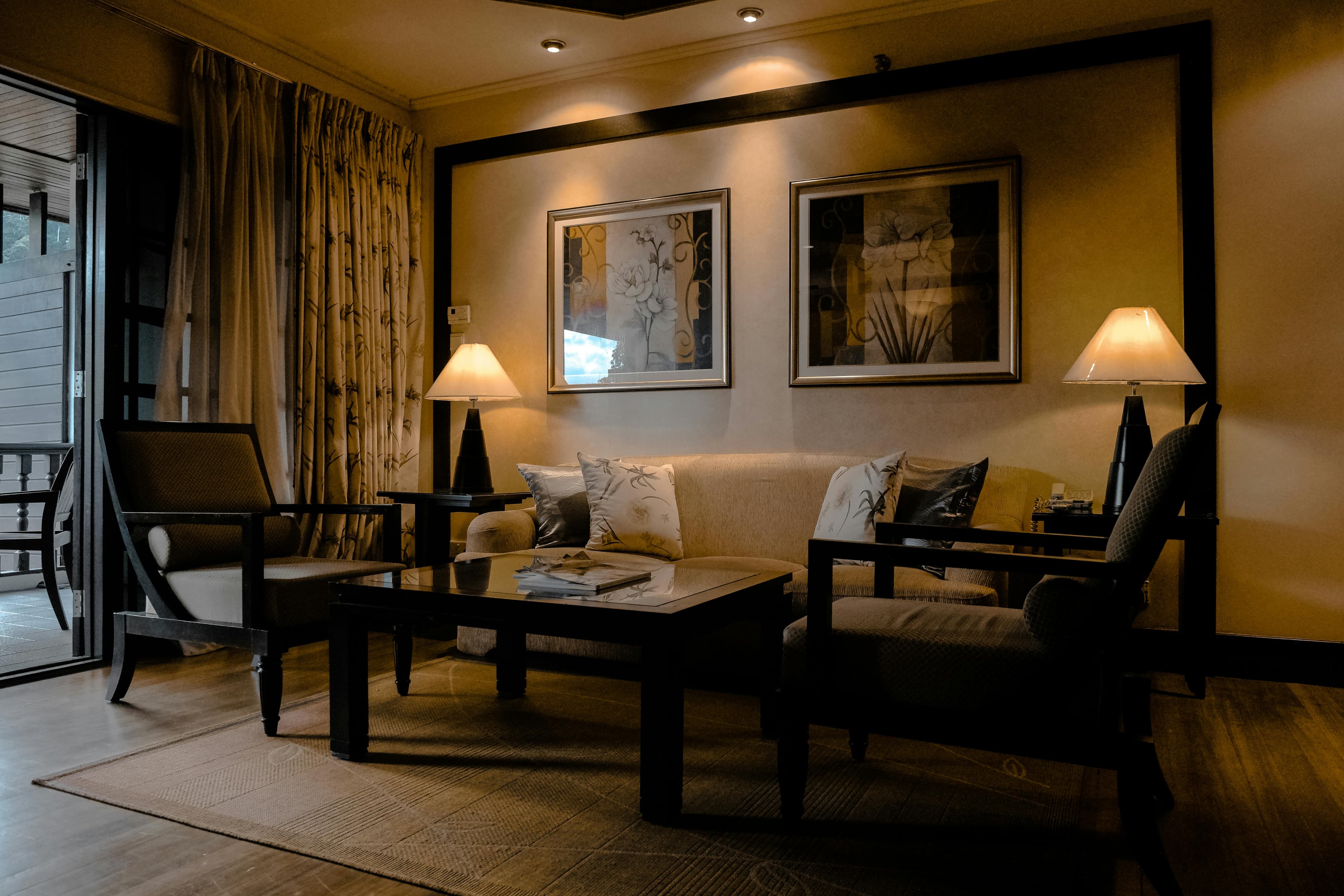 Apartments designed to maximize comfort and convenience.
